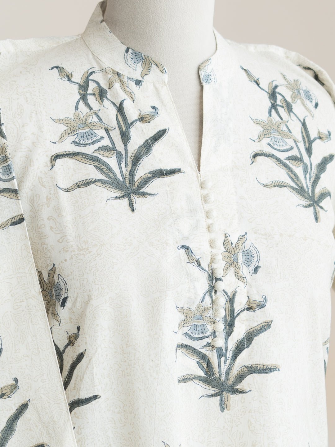 Puja Cotton Block Printed Straight Kurta - AINA