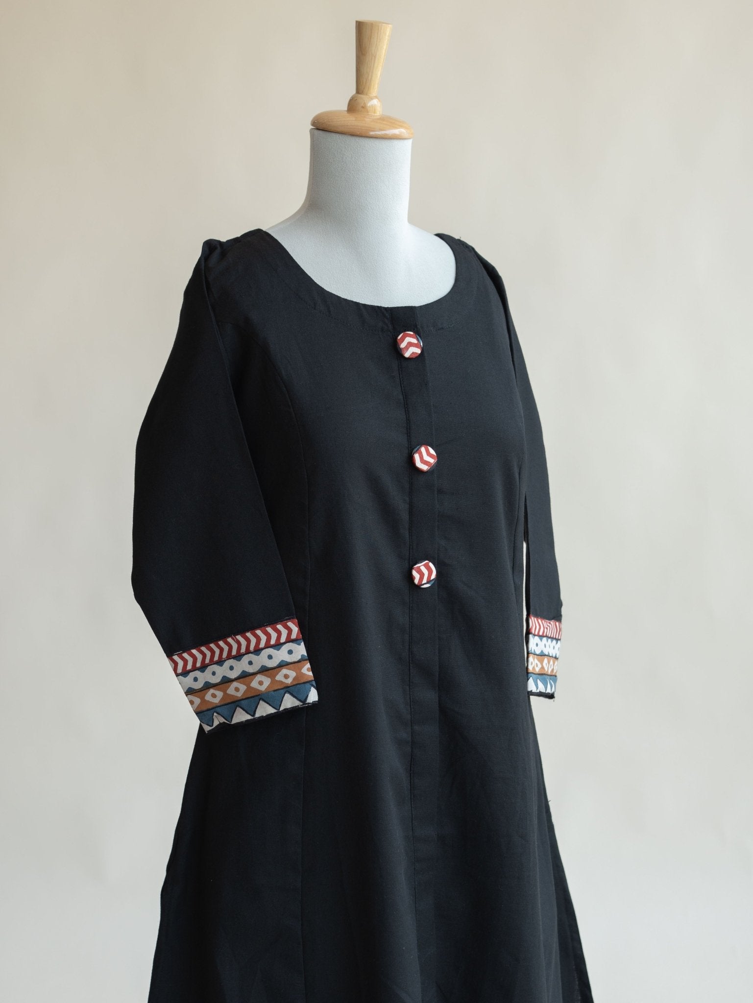 Ridah Cotton Flax Plain A - Line Kurta - AINA