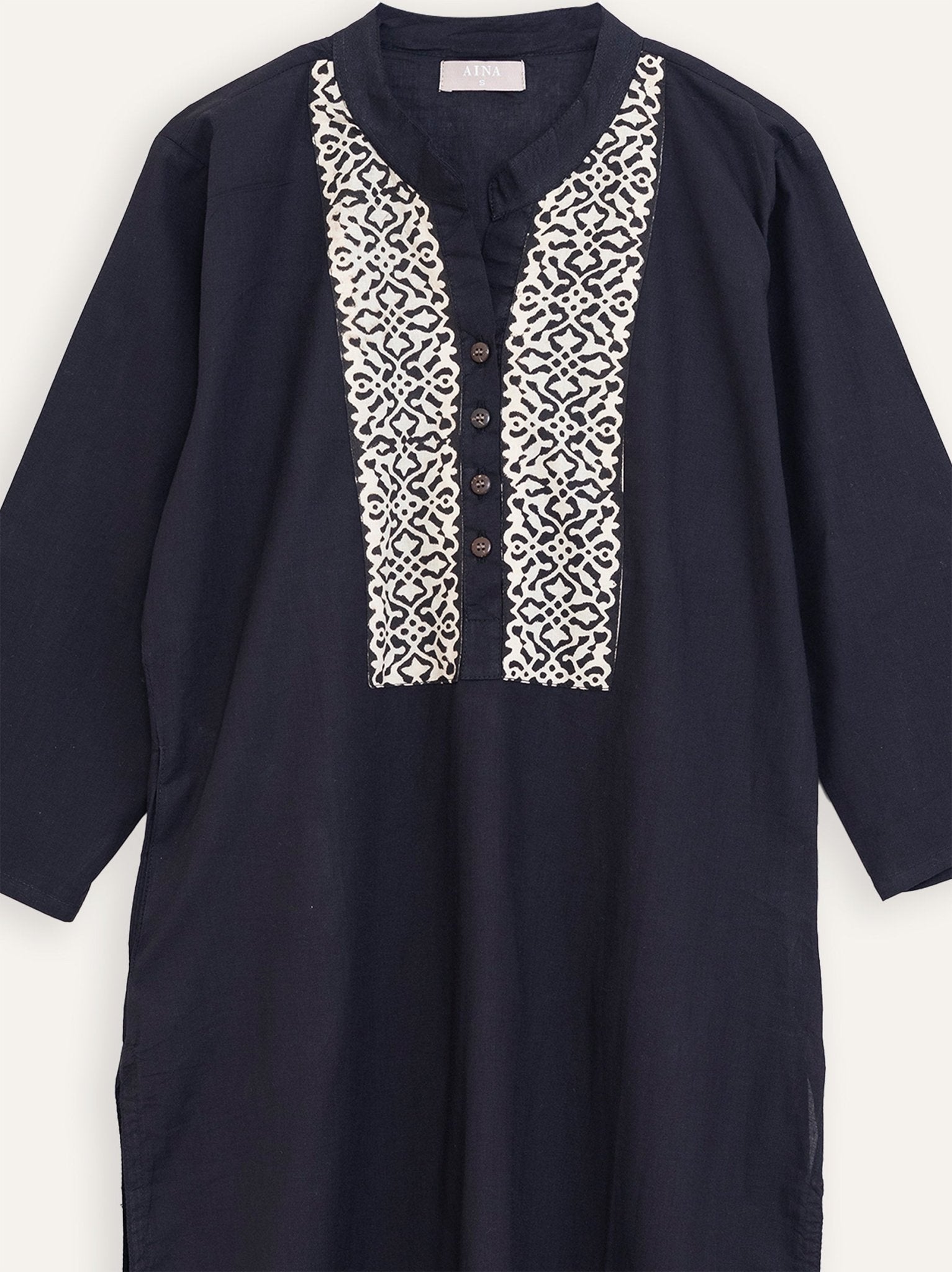 Sanjukta Cotton Plain Straight Kurta - AINA