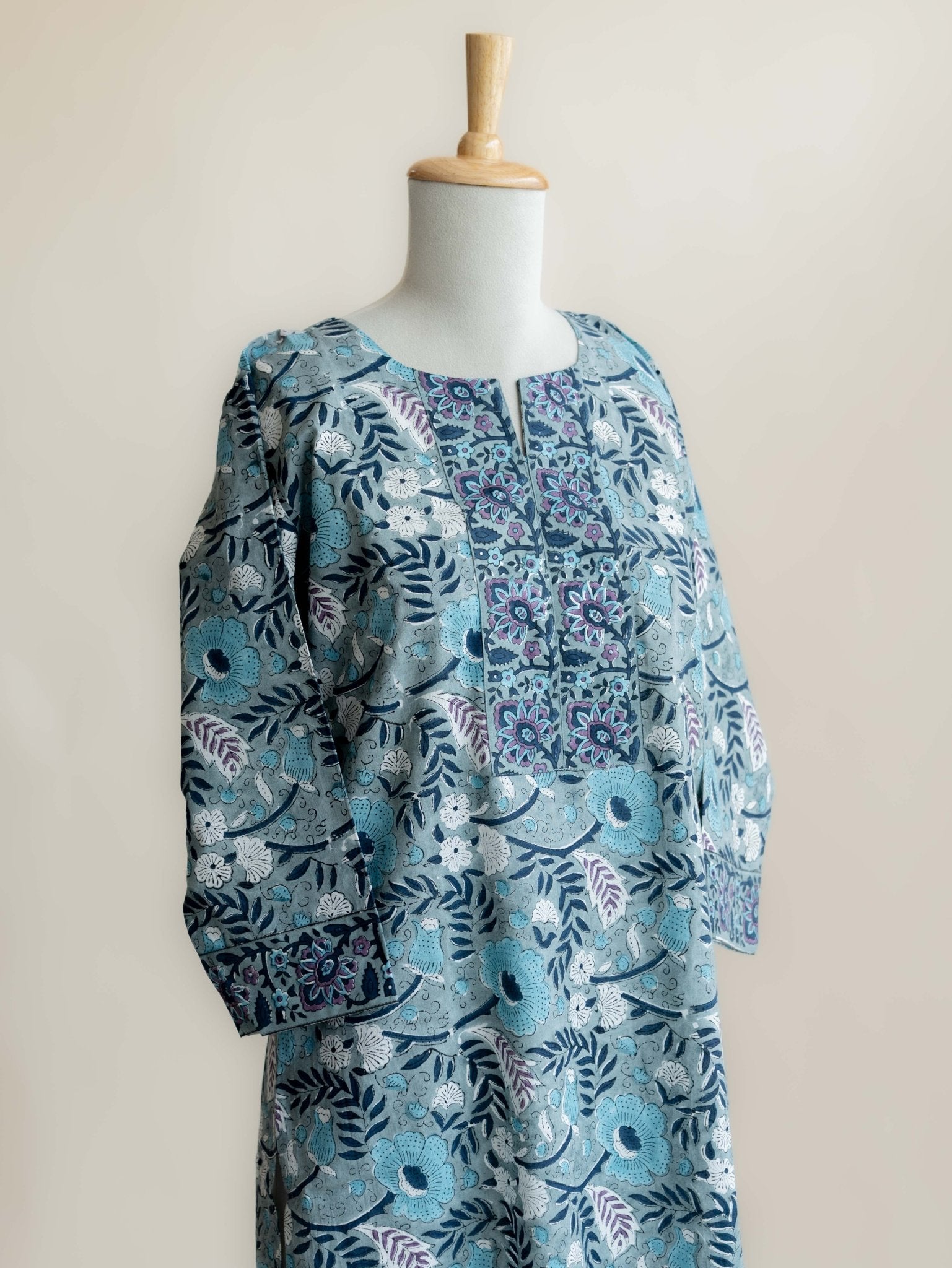 Shamna Cotton Block Printed Straight Kurta - AINA