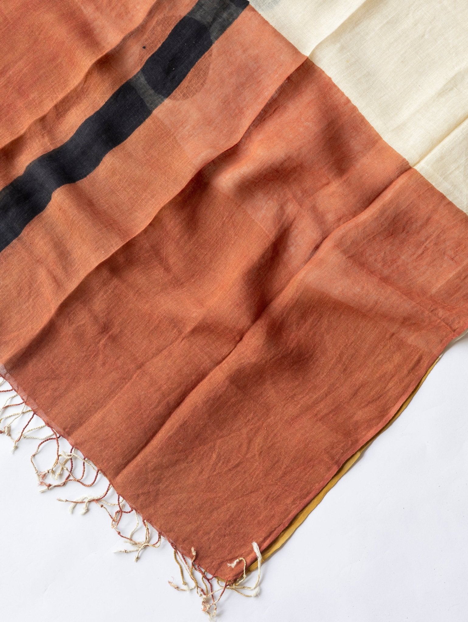 Shehnai Linen Printed Dupatta - AINA