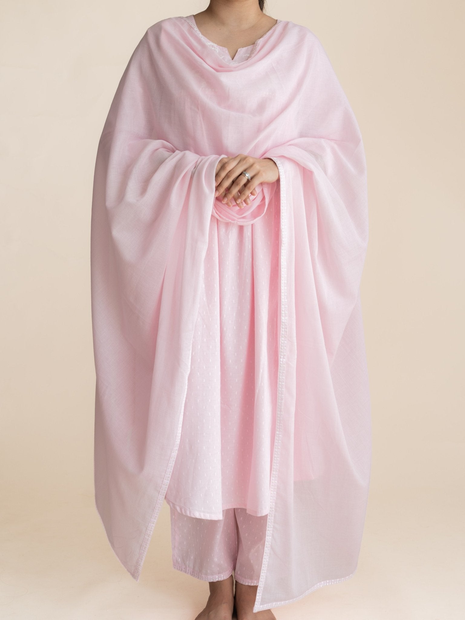 Siyah Cotton Dobby Embroidered A-Line Suit Set - AINA