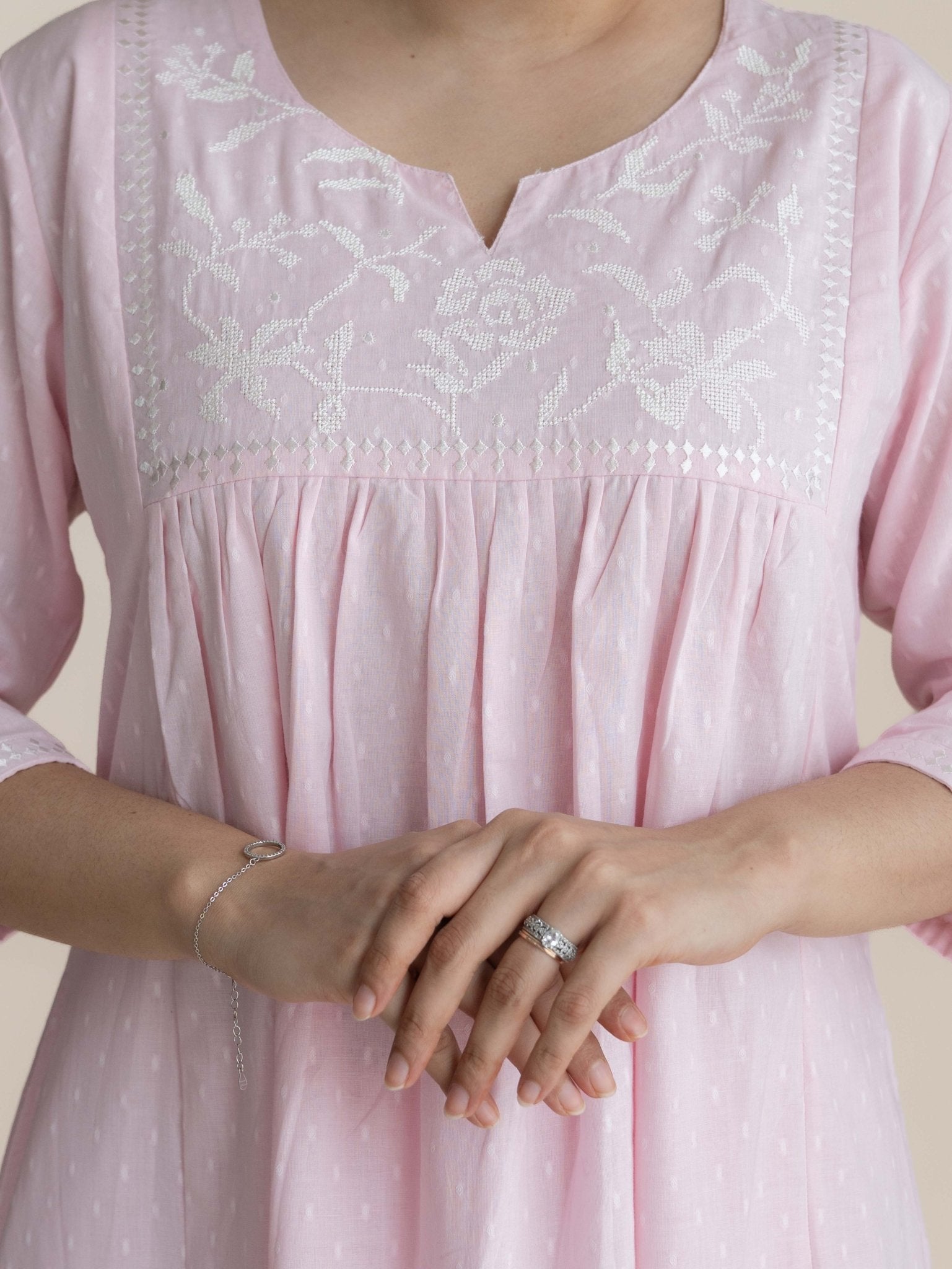 Siyah Cotton Dobby Embroidered A-Line Suit Set - AINA