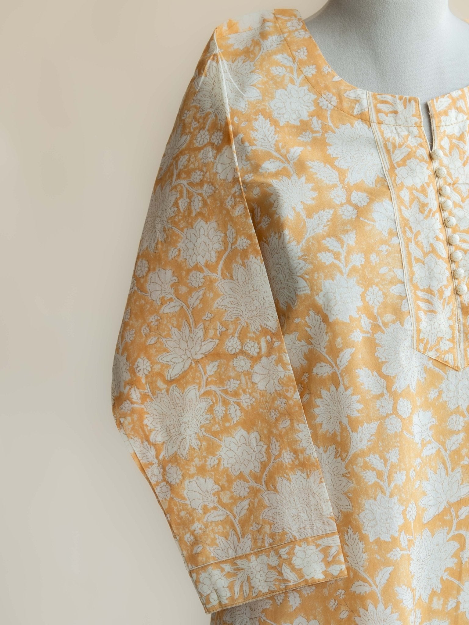 Sonali Cotton Block Printed Straight Kurta - AINA