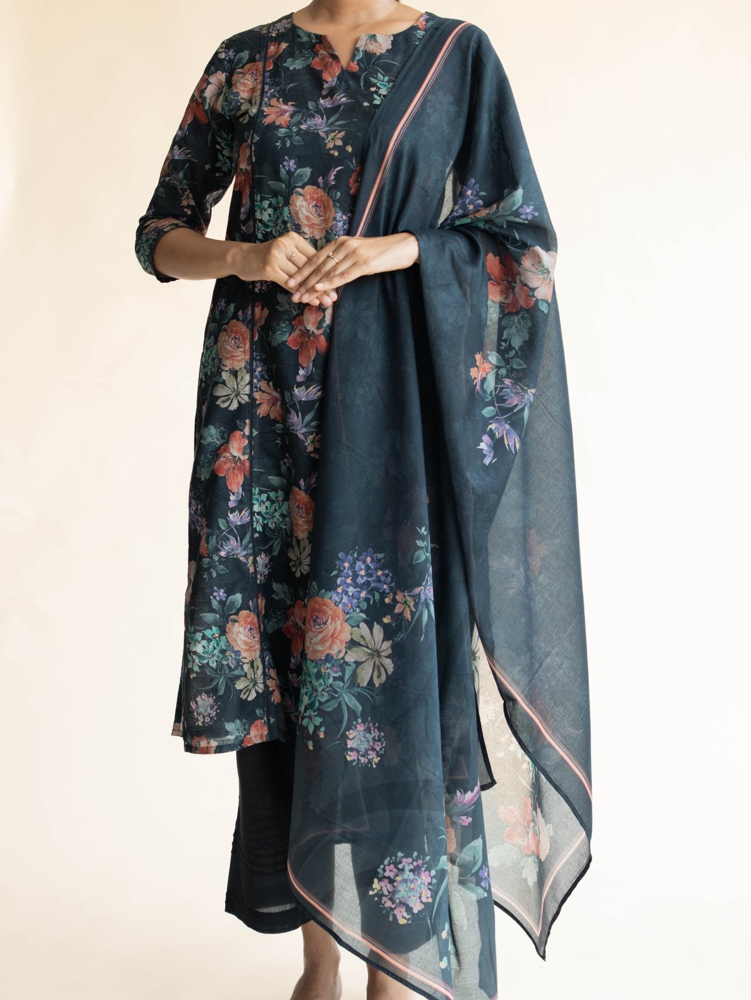 Tamnah Cotton Digital Printed Straight Suit Set - AINA