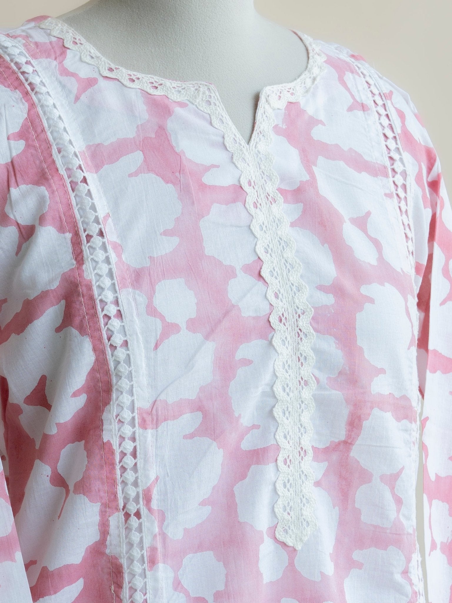 Tiya Cotton Block Printed Straight Kurta - AINA