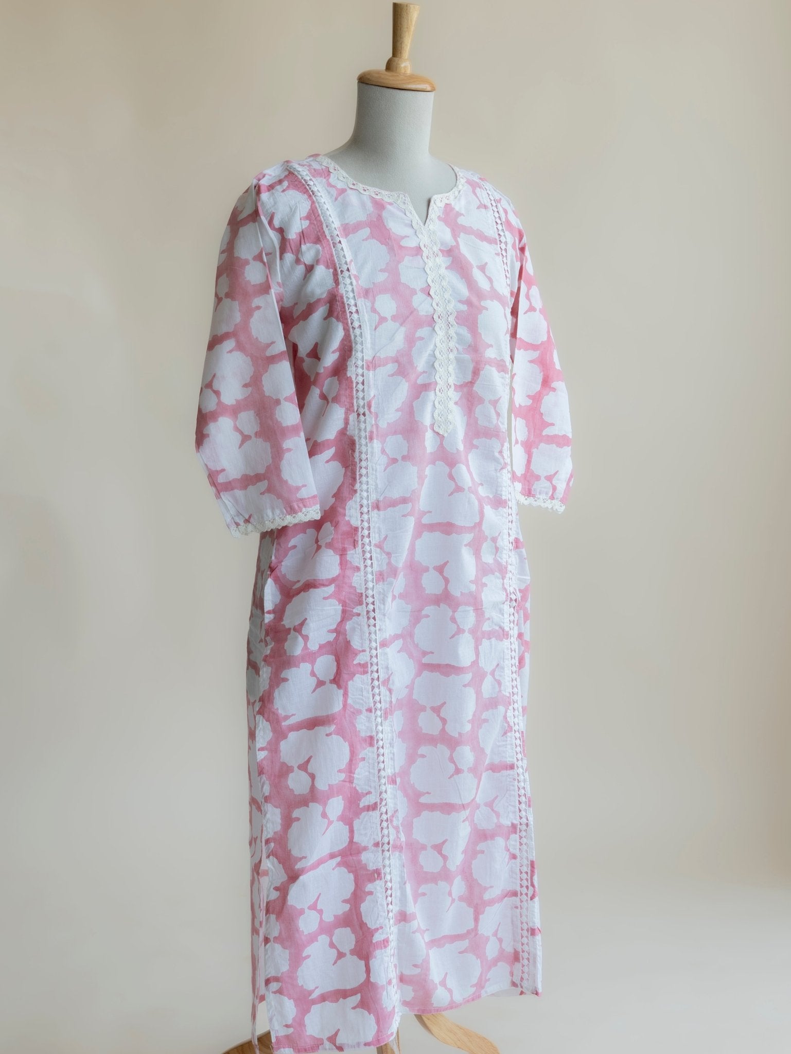 Tiya Cotton Block Printed Straight Kurta - AINA