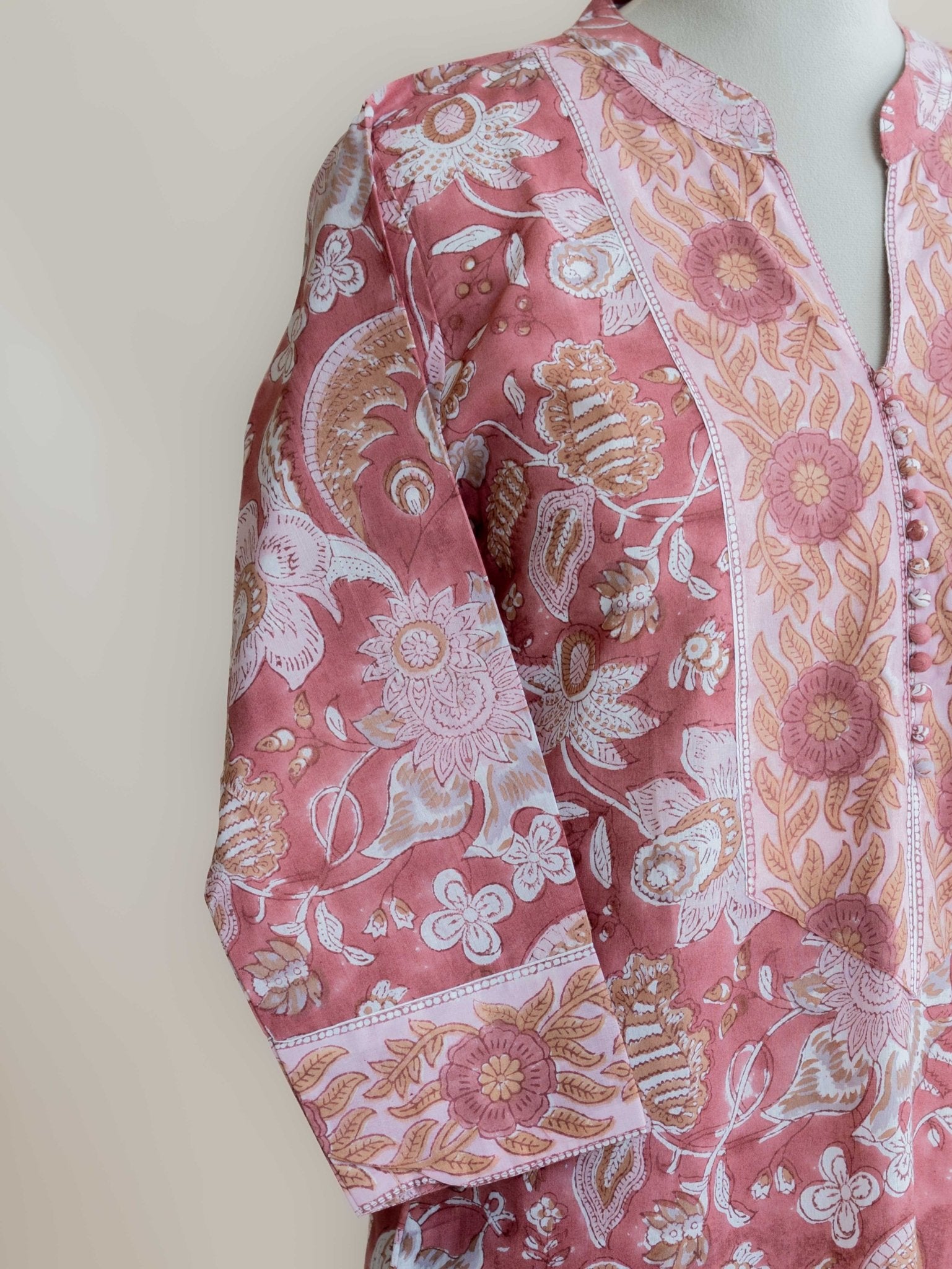 Vaidehi Cotton Block Printed Straight Kurta - AINA