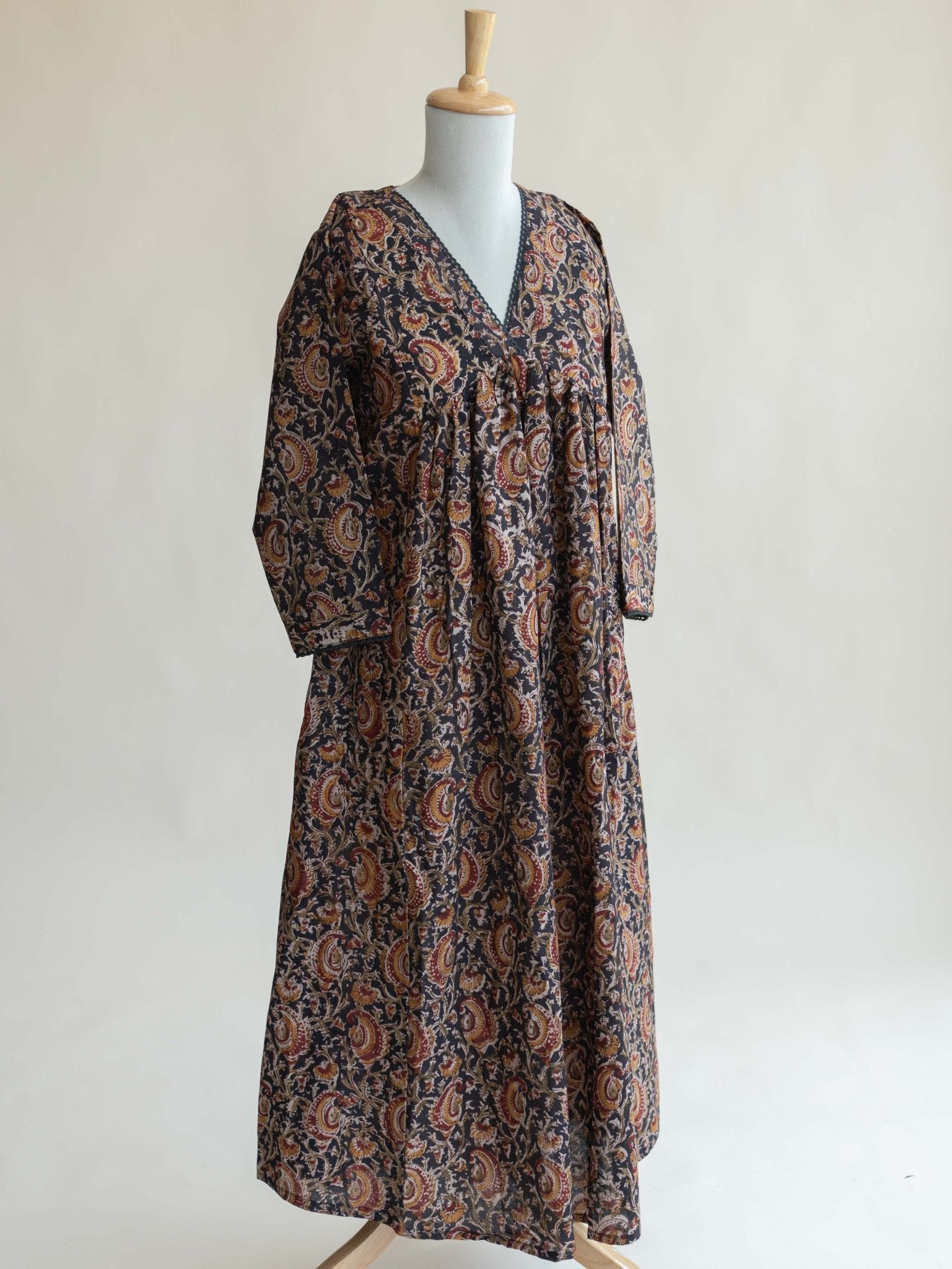 Vamika Cotton Kalamkari Block Printed A - Line Kurta - AINA