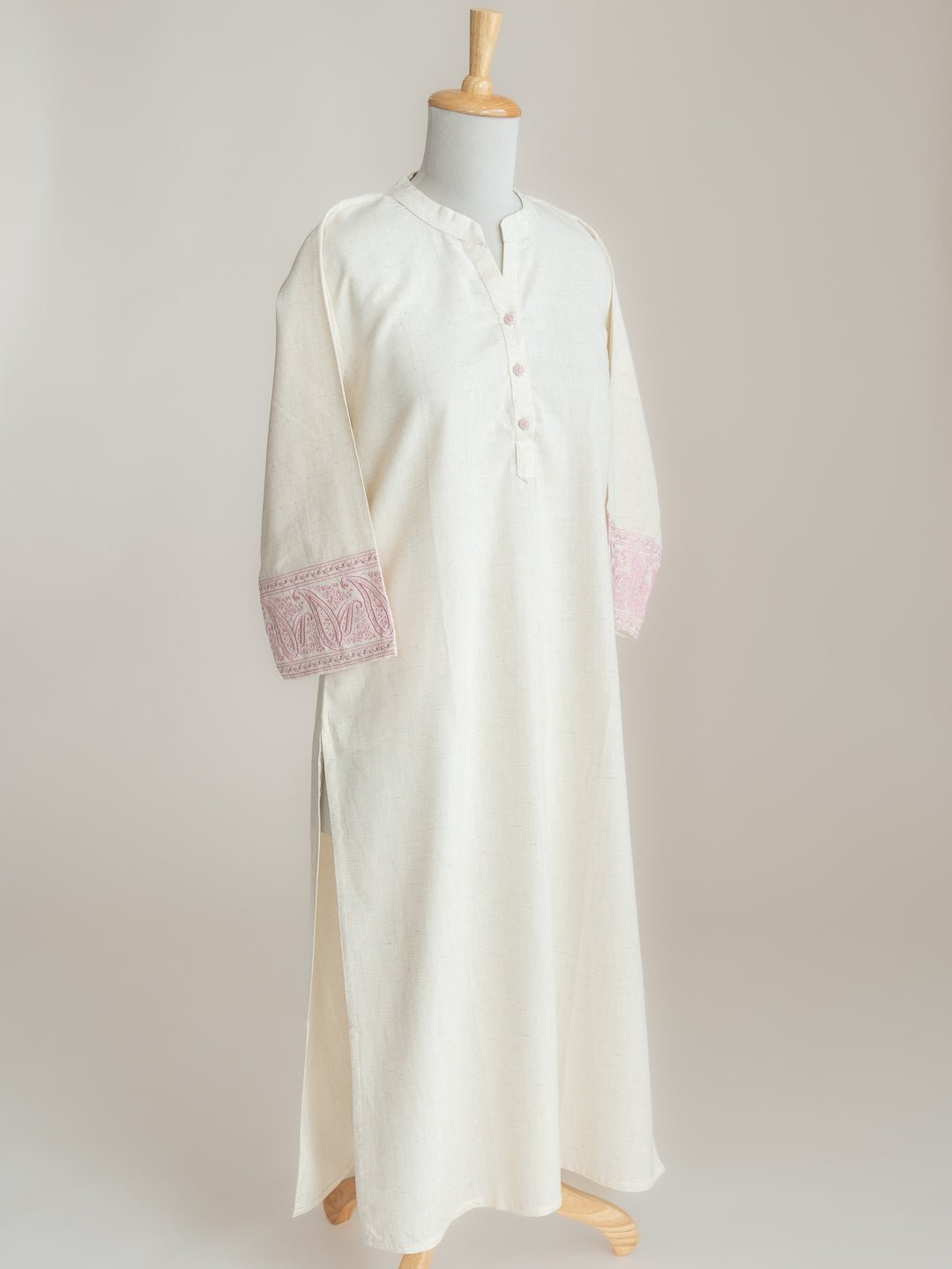 Yara Cotton Flax Embroidered Straight Kurta - AINA