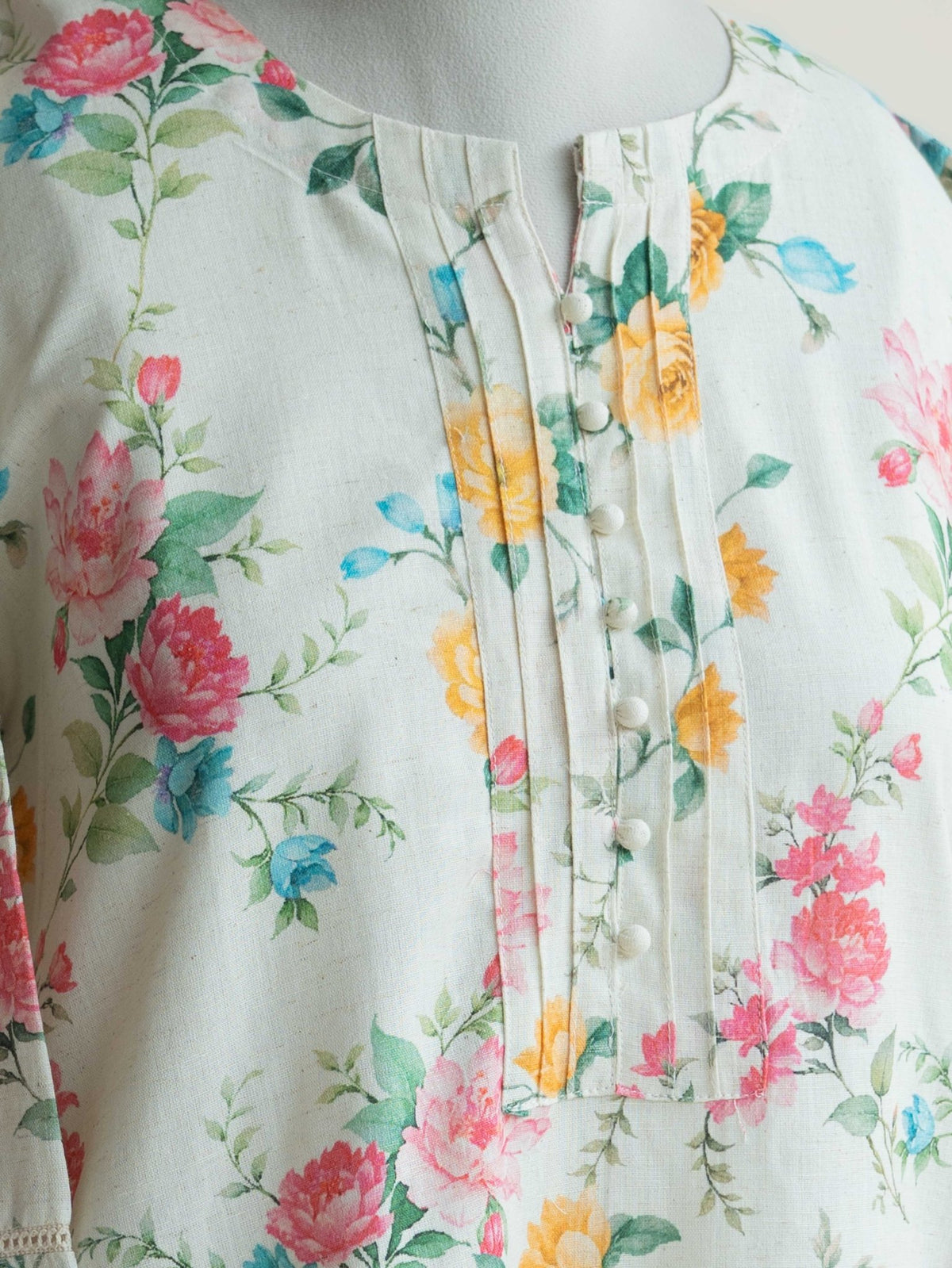 Zalina Cotton Flax Digital Print Straight Kurta - AINA