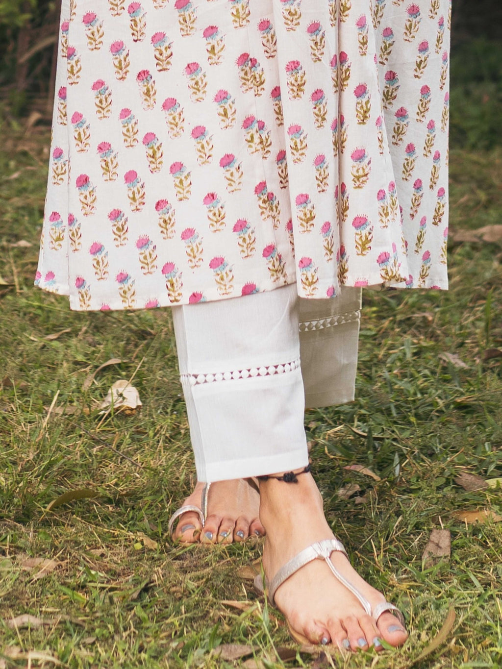 Dhwani Cotton Off-White Straight Pants